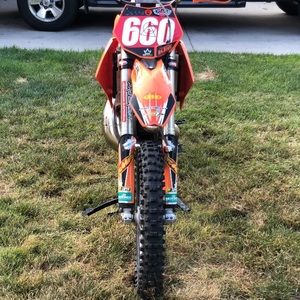 Meet your Posher, Cody